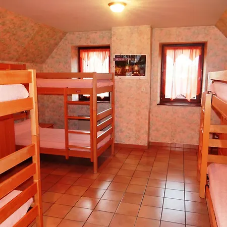 Tatil Evi De Groupe La Grange 12330 Nauviale
